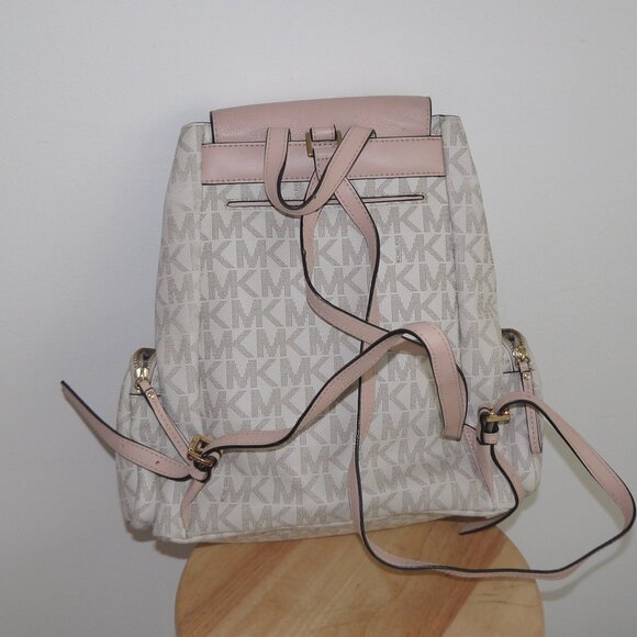 Michael Kors Rhea Medium Zip Backpack Vanilla Pink MK Signature main image 5